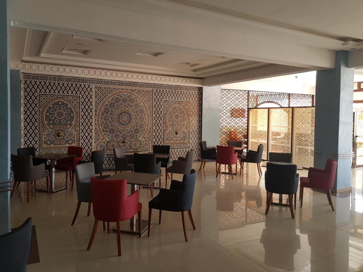 Hotel al Madina Safi Esterno foto