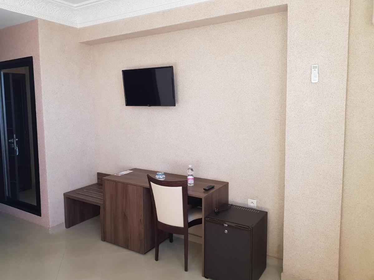 Hotel al Madina Safi Esterno foto