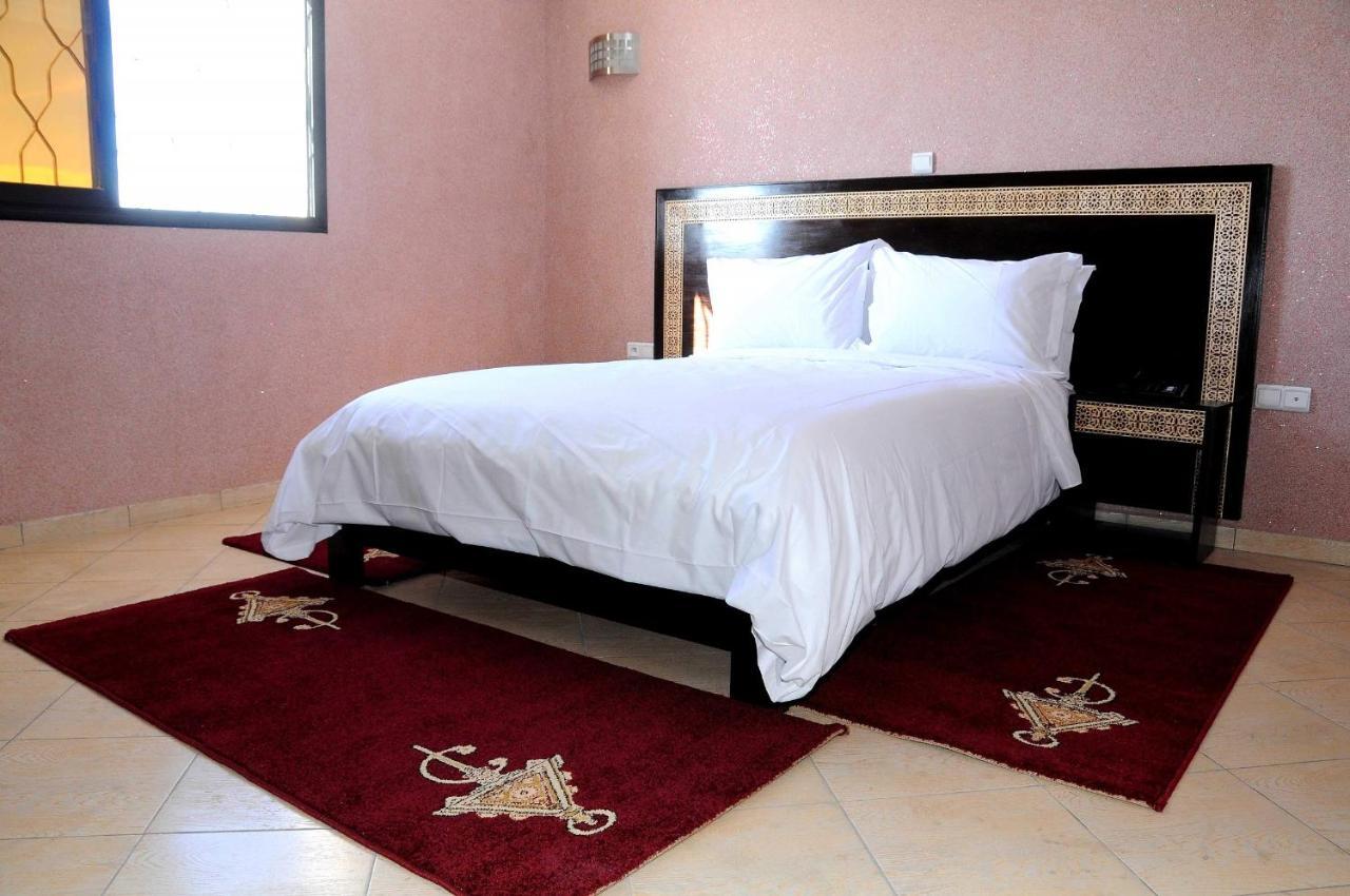 Hotel al Madina Safi Camera foto