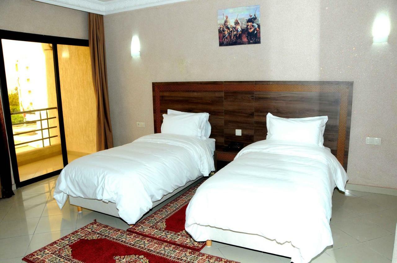 Hotel al Madina Safi Esterno foto