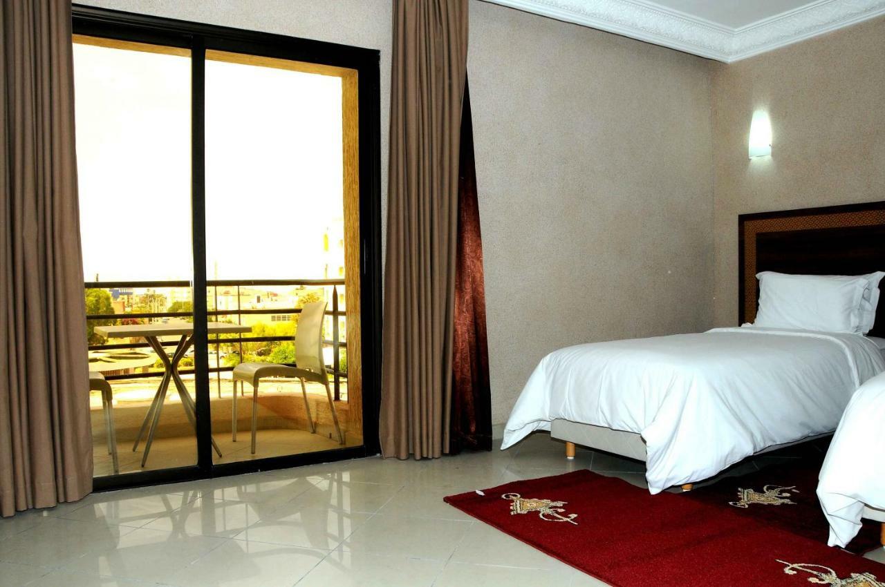Hotel al Madina Safi Esterno foto